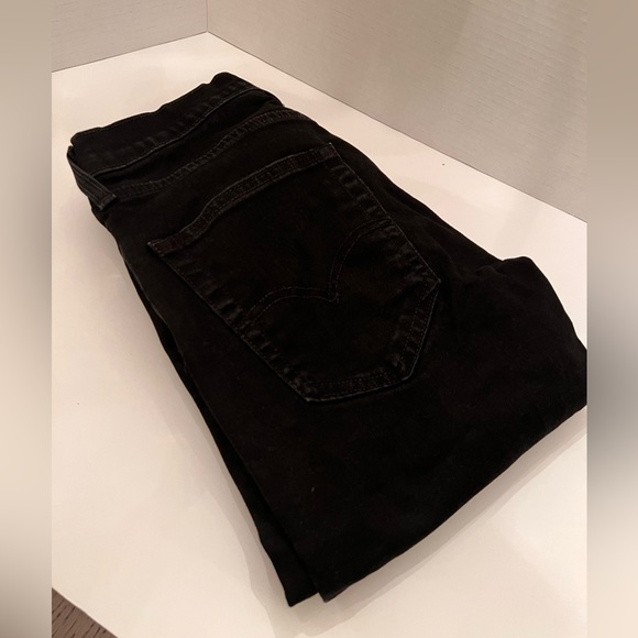 Black Levi’s 512 Jeans - Picture 2 of 3